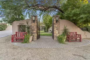 8449 E Dixileta Dr, Scottsdale, AZ 85266 - Photo 55
