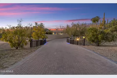 8449 E Dixileta Drive, Scottsdale, AZ 85266 - Photo 45