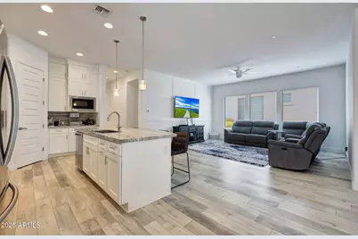 20756 W Medlock Drive, Buckeye, AZ 85396 - Photo 7