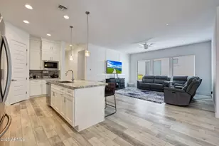 20756 W Medlock Dr, Buckeye, AZ 85396 - Photo 7