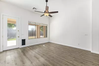 4851 S Soho Lane, Chandler, AZ 85249 - Photo 9