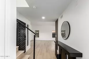 5326 W Cheryl Dr, Glendale, AZ 85302 - Photo 5