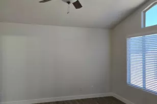 11606 W Grapefruit Ct W, Surprise, AZ 85378 - Photo 15