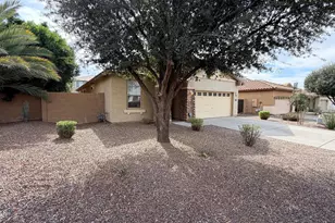 2739 E Canyon Creek Dr, Gilbert, AZ 85295 - Photo 3