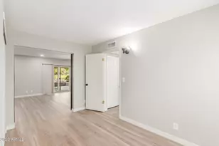 3037 S Country Club Way, Tempe, AZ 85282 - Photo 31