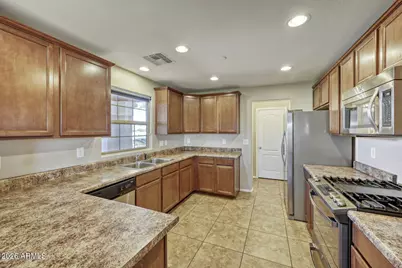 2220 S Buckaroo Trail, Gilbert, AZ 85295 - Photo 3