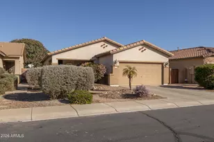 724 W Trellis Rd, Queen Creek, AZ 85140 - Photo 3