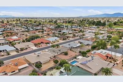 12432 W Fieldstone Drive, Sun City West, AZ 85375 - Photo 23