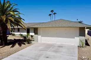 12432 W Fieldstone Dr, Sun City West, AZ 85375 - Photo 1