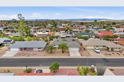 12432 W Fieldstone Drive, Sun City West, AZ 85375 - Photo 17
