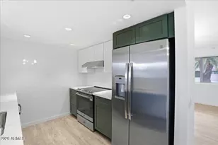 12432 W Fieldstone Dr, Sun City West, AZ 85375 - Photo 3