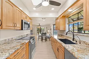 18638 N Conestoga Dr, Sun City, AZ 85373 - Photo 13