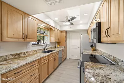 18638 N Conestoga Drive, Sun City, AZ 85373 - Photo 15