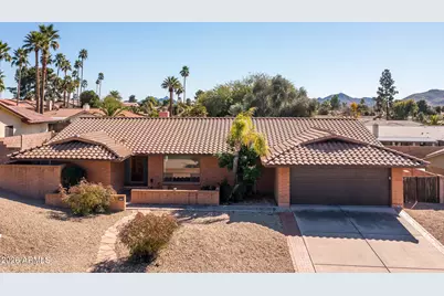 139 E Monte Cristo Avenue, Phoenix, AZ 85022 - Photo 1