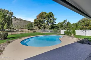 836 W Moon Valley Dr, Phoenix, AZ 85023 - Photo 39