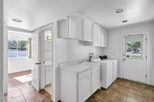 836 W Moon Valley Dr, Phoenix, AZ 85023 - Photo 19