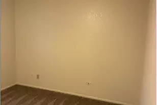 899 E Erie St, Chandler, AZ 85225 - Photo 9