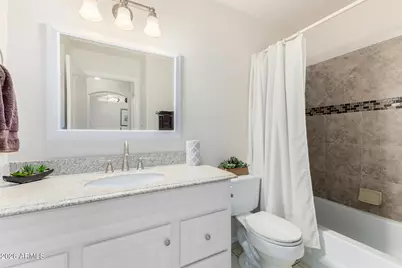 17315 N Coyote Lakes Parkway, Surprise, AZ 85378 - Photo 25