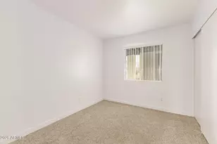 7253 S Alder Dr, Tempe, AZ 85283 - Photo 19