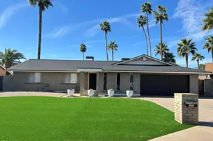 10410 N 37th Dr, Phoenix, AZ 85051 - Photo 1