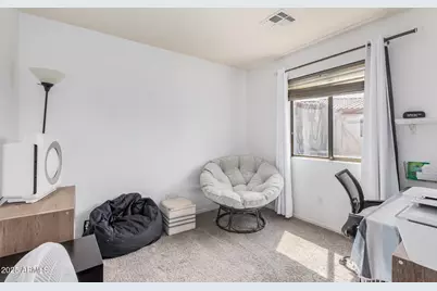 3739 W Carter Road, Phoenix, AZ 85041 - Photo 15