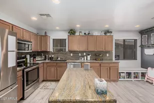 3739 W Carter Rd, Phoenix, AZ 85041 - Photo 5