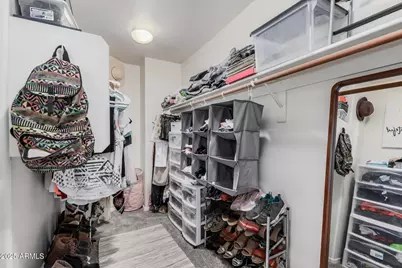 3739 W Carter Road, Phoenix, AZ 85041 - Photo 17