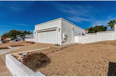 1302 E Rowlands Lane, Phoenix, AZ 85022 - Photo 3