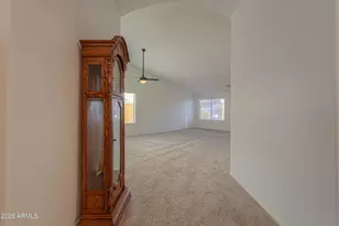 504 E Black Diamond Dr, Casa Grande, AZ 85122 - Photo 13