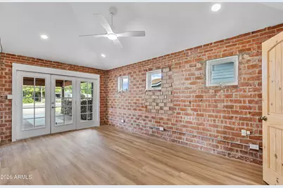 4213 E Lewis Avenue, Phoenix, AZ 85008 - Photo 15