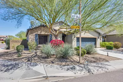 21121 N 37th Run, Phoenix, AZ 85050 - Photo 3