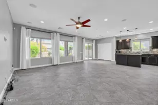 21121 N 37th Run, Phoenix, AZ 85050 - Photo 5