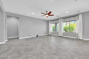 21121 N 37th Run, Phoenix, AZ 85050 - Photo 15