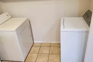 7801 N 44th Dr, Glendale, AZ 85301 - Photo 11