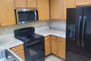 7801 N 44th Dr, Glendale, AZ 85301 - Photo 9