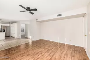 931 N Whalers Cove Dr, Gilbert, AZ 85234 - Photo 11