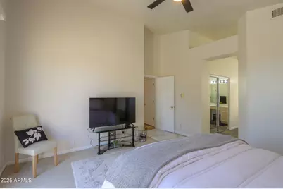 687 N Gregory Place, Chandler, AZ 85226 - Photo 17