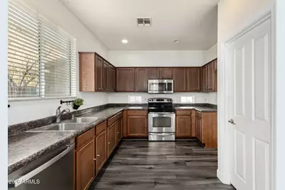 11960 W Fillmore Street, Avondale, AZ 85323 - Photo 11