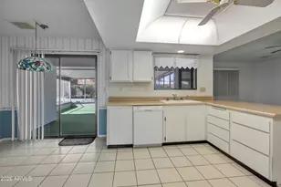 12318 W Rock Springs Dr, Sun City West, AZ 85375 - Photo 11