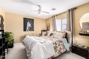 8018 W Beck Ln, Peoria, AZ 85382 - Photo 15