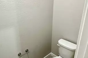 155 N Lakeview Blvd, Chandler, AZ 85225 - Photo 17