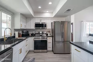 10615 N 63rd Dr, Glendale, AZ 85304 - Photo 37