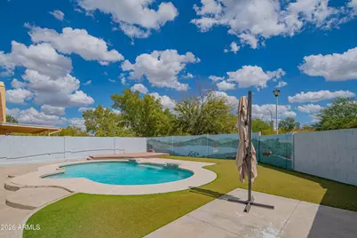 10615 N 63rd Drive, Glendale, AZ 85304 - Photo 11