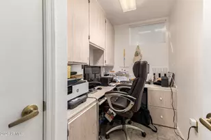 14228 W Circle Ridge Dr, Sun City West, AZ 85375 - Photo 33