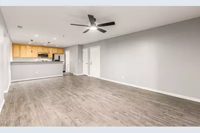 4704 E Paradise Village Parkway #211, Phoenix, AZ 85032 - Photo 5