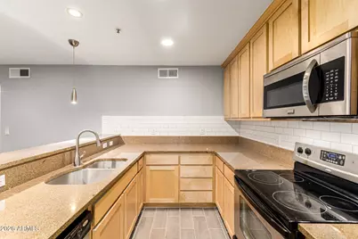 4704 E Paradise Village Parkway #211, Phoenix, AZ 85032 - Photo 7