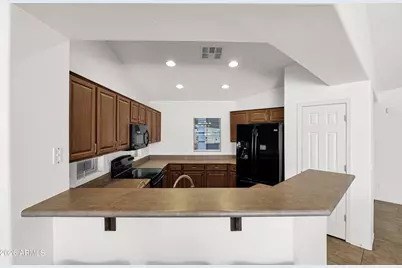 2004 W Half Moon Circle, San Tan Valley, AZ 85144 - Photo 13