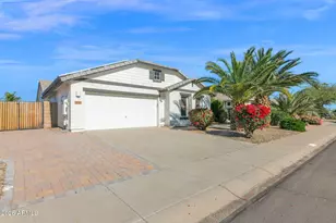 2004 W Half Moon Cir, San Tan Valley, AZ 85144 - Photo 37