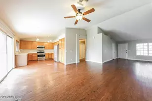 7205 W Los Gatos Dr, Glendale, AZ 85310 - Photo 9