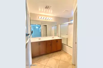 3657 E Hyatt Lane, Gilbert, AZ 85295 - Photo 7